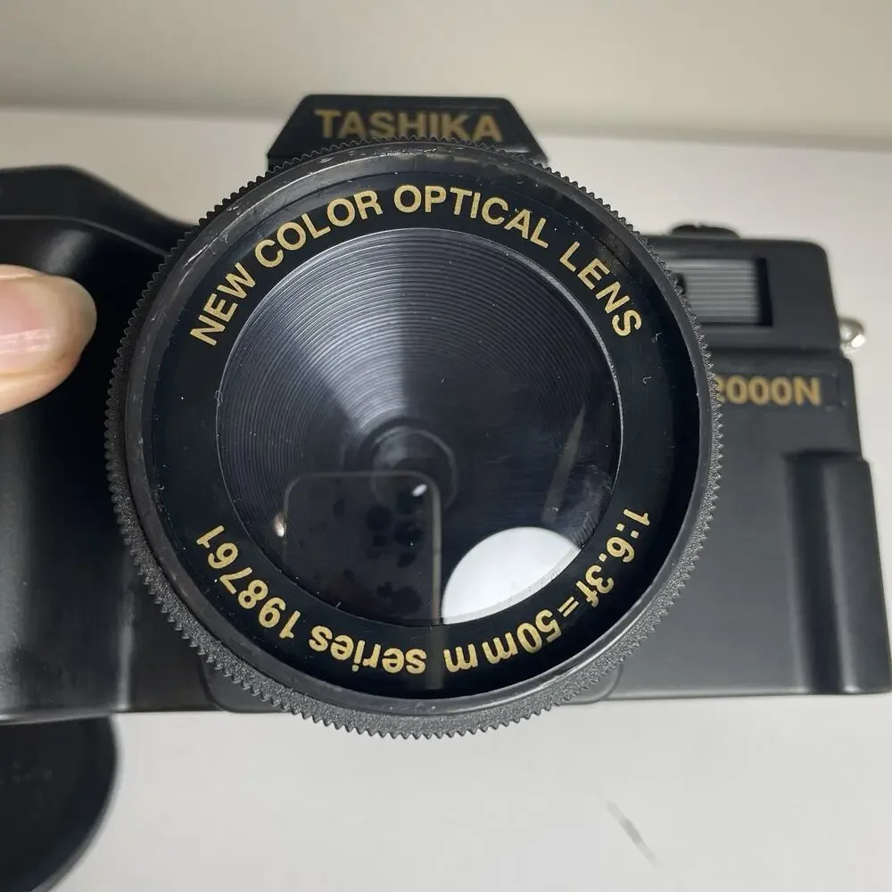 Vintage Tashika 2000N 35mm Film Camera Body - Untested